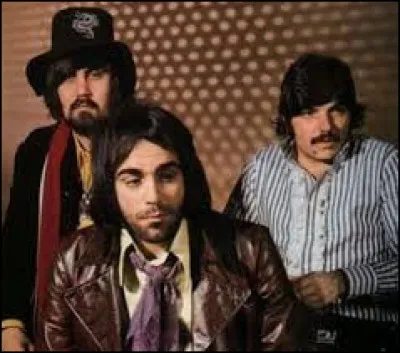 ''Rain and Tears'' est un titre du premier album des Aphrodite's Child. En 1972, ils sortirent leur dernier 33 tours intitulé ''666'', nombre de la Bête d'après ''L'Apocalypse''. Que signifie le mot apocalypse étymologiquement ?