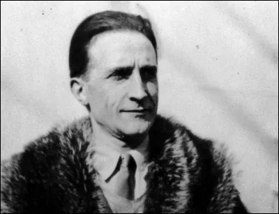 De quel mouvement artistique du 20e siècle Marcel Duchamp était-il le chef de file ?