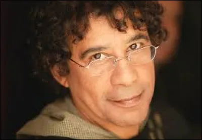 Complétez le titre de cette chanson : "Le Soleil...