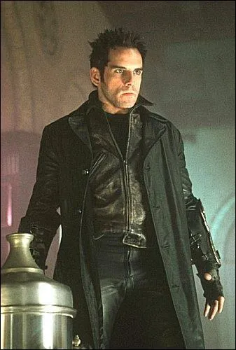 Dans Mystery Men, Ben Stiller est :