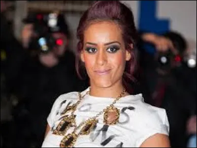 Complétez le titre de cette chanson : "Ne retiens pas tes...