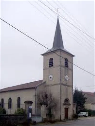 Vous avez sur cette image l'église Saint-Joseph-et-Saint-Claude d'Omelmont. Village de Meurthe-et-Moselle, il se situe en région ...