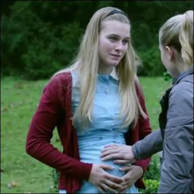 Comment s'appellent les jumeaux de Polly ?