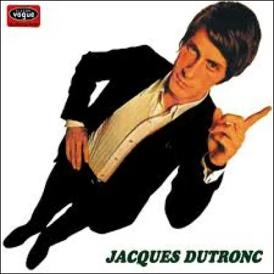 Dans ''Les Cactus'', Jacques Dutronc disait qu'il était impossible de s'asseoir. Complétez le nom de ce cactus : ''Coussin de -------------''.