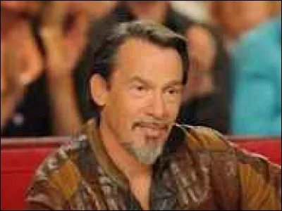 Avec quel chanteur n'a-t-il pas &eacute;t&eacute; coach pour "The Voice" ?