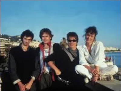 Complétez le titre de cette chanson : "Ça (c'est vraiment...