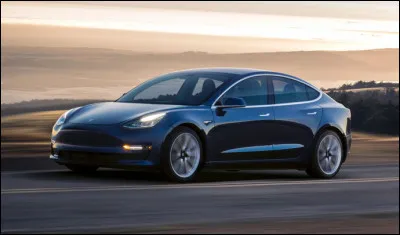 Le constructeur américain Tesla a lancé une deuxième berline électrique sur le marché, qui semble correspondre à un croisement entre la Model S et la Model X. Il s'agit de la...