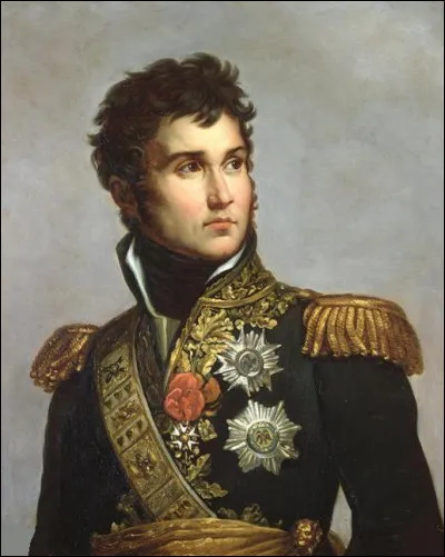 Engagé volontaire en 1792, il fait ses premières armes sur le front pyrénéen, puis en Italie. Il s'illustre à Austerlitz, à Iéna, à Friedland. Il meurt en 1809 à la suite des blessures reçues à la bataille d'Essling. Il est considéré comme l'un des meilleurs commandants des armées de Napoléon. C'est ...