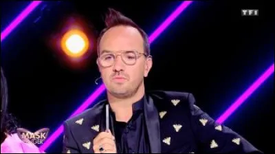 Avec qui participe-t-il &agrave; l'aventure Robinson ?