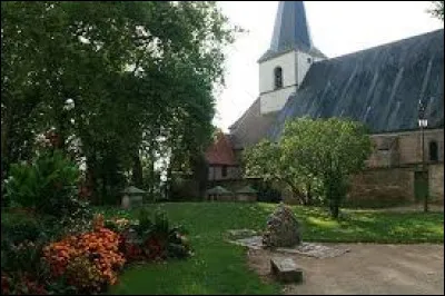 Petit village Côte-d'Orien de 77 habitants, Quincerot se situe en région ...