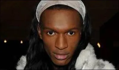 François-Xavier était un candidat de téléréalité qui, lui, n'aura pas la chance de connaître le futur puisqu'il a décidé de mettre fin à ses jours il y a déjà 7 ans, en se jetant sous les roues d'une voiture. A quelle émission avait-il participé ?