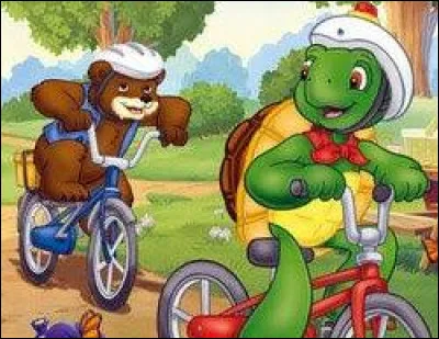 Dans le dessin animé "Franklin", comment s'appelle l'ours qui est son meilleur ami ?