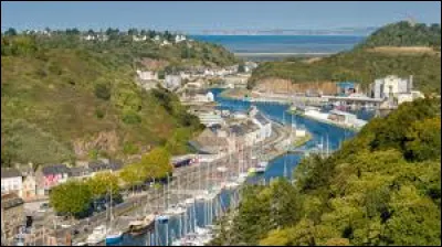 Dans quel département se situe la ville de Saint-Brieuc ?