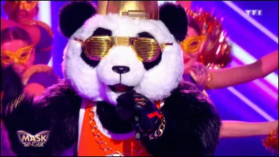 Qui était dans le panda ?