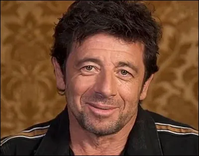 Quelle chanteuse a doublé avec lui le film "Tous en scène" ?