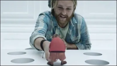 Dans quel décor se passe le test de système de jeu vidéo en réalité augmentée, directement relié au cerveau de Cooper ? (Épisode 2, saison 3)