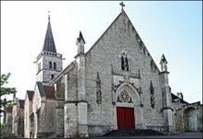 Nous terminons notre balade devant l'église Saint-Laurent de Rully. Commune Saône-et-Loirienne, elle se situe dans l'ancienne région ...