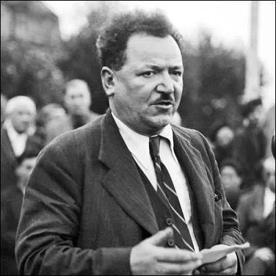 Ce syndicaliste, qui a dirigé la CGT de 1945 à 1967, c'est ... Frachon.