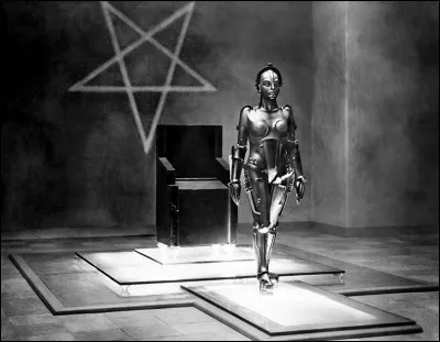 Comment se prénomme ce robot, personnage du film " Metropolis " de Fritz Lang ?
