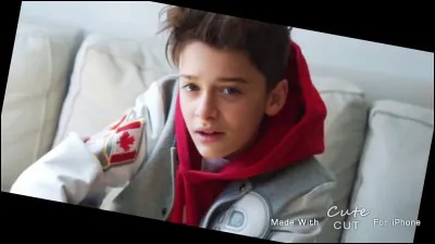 Est-ce que Noah a une soeur jumelle ?