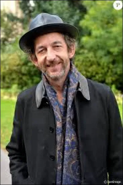 Comment s'appelle le père de cet homme ?