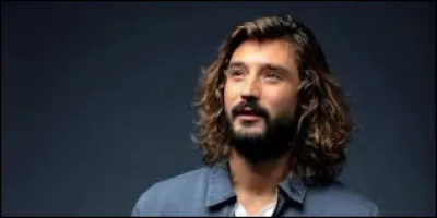 ''Tu donnes'' est un titre de Jérémy Frérot. Qui chantait ''Donnez-moi, Dieu vous le rendra'' dans sa chanson ''Le Mendiant de l'amour'' en 1980 ?