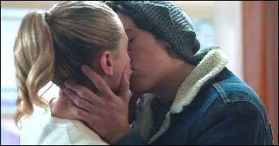 Qui ne se sont jamais embrassés ?