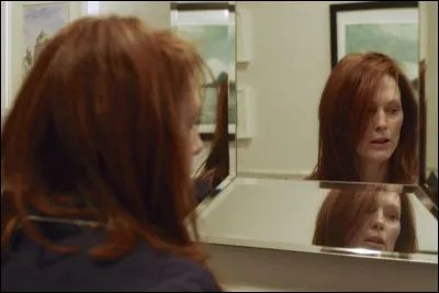 Un film de 2015 qui dure 1 heure 39 minutes.
Quel est ce film dramatique de Richard Glatzer et Wash Westmoreland avec Julianne Moore, Kristen Stewart, Alec Baldwin, Kate Bosworth... ?