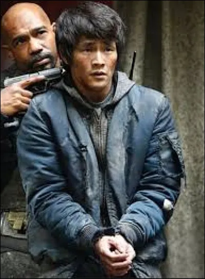 Qui a embrassé Monty ?