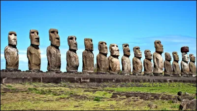 Selon le Guinness Book, Quillagua, en plein désert d'Atacama, serait la ville la plus sèche au monde. Pas une goutte d'eau pour les habitants de cette ville :