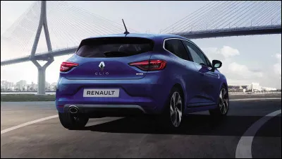 Que lie Bratislava et la commune française Saintes-Maries de la Mer ?