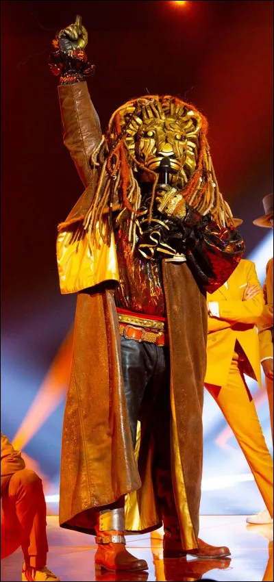 7e éliminé (Émission 5).
Qui était sous le masque du lion ?