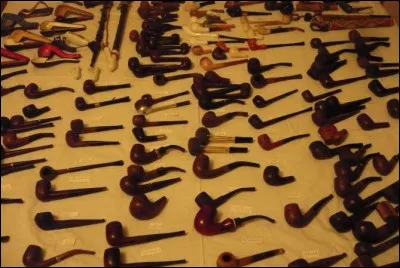 Quel nom donne-t-on au collectionneur de pipes ?