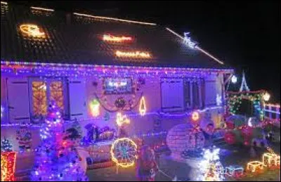 Commune Isarienne, Villeneuve-les-Sablons se situe en région ...