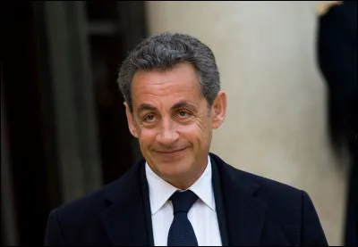 Quel âge a Nicolas Sarkozy en décembre 2019 ?