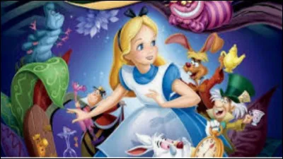 À quel moment du film Alice trouve-t-elle le passage pour aller au château de la Reine de coeur ?