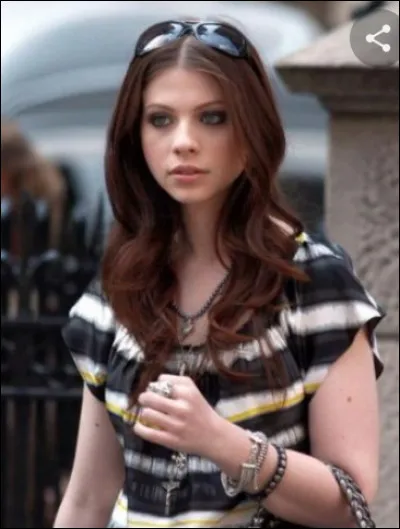 Comment s'appelle le fils de Georgina ?