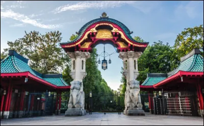 Quel est le plus grand zoo d'Europe avec ses 20 129 animaux qui représentent 1 511 espèces ?