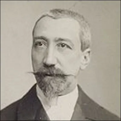 Qui est cet écrivain dont l'un des poèmes est intitulé ''À la lumière'' ?