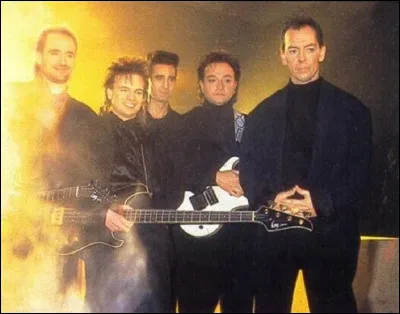 Quel est ce groupe qui a interprété "Ville de lumière'' ?