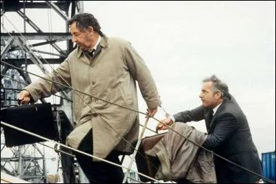 La justice, c'est comme la Sainte Vierge, si on la voit pas de temps en temps, le doute s'installe.