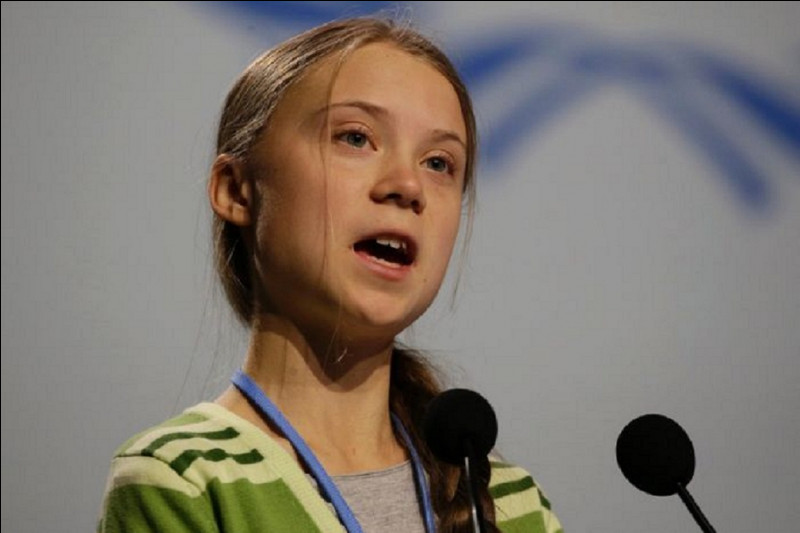 Greta Thunberg, militante écologiste reçoit plusieurs distinctions à seulement 16 ans. Quelle est sa nationalité ?