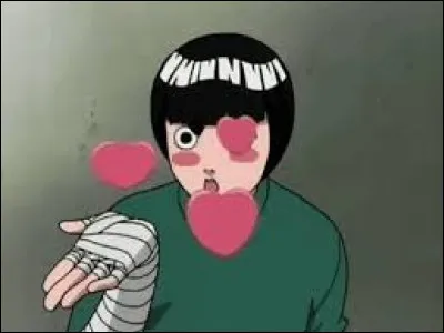 De qui est-il amoureux au début ?