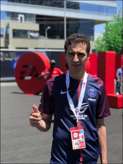 Assez connu lui ! Il s'appelle...