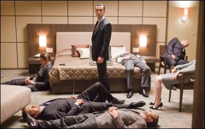 Un film de 2010 qui dure 2 heures 28 minutes Quel est ce film qui est un thriller de science-fiction de Christopher Nolan avec Leonardo DiCaprio, Marion Cotillard, Ellen Page, Cillian Murphy, Michael Caine, Joseph Gordon-Levitt, Tom Hardy, ... ?