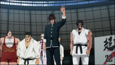 Comment s'appelle le tournoi d'arts martiaux auquel s'inscrit Saitama ?