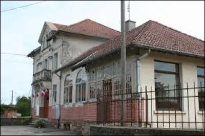 Village Vosgien, arrosé par la Belvitte, Xaffévillers se situe dans l'ancienne région ...