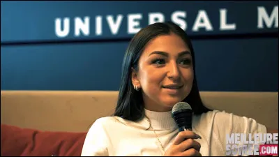 Le nom de famille d'Eva est...