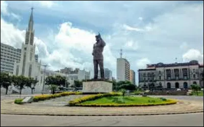 Villes : dans quel pays africain se trouve la ville de Quelimane, qui est considérée comme la perle du fleuve Zambèze ?