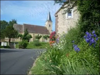 Commune du Centre-Val-de-Loire, dans la région naturelle du Perche, Trizay-Coutretôt-Saint-Serge se situe dans le département ...